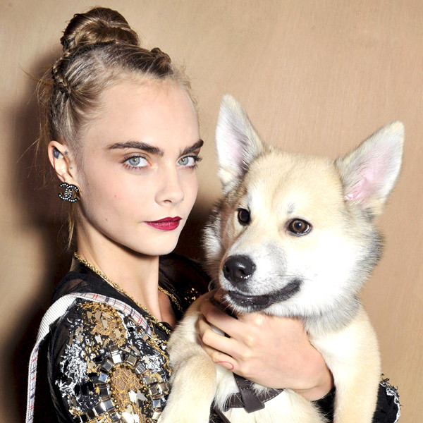 Cara Delevingne, ESC: Tutorial Cara Delevingne, ESC: Tutorial